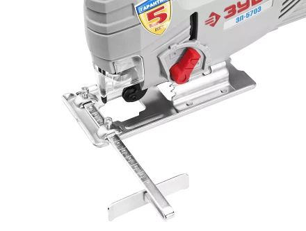 Лобзик ЗУБР, 3-х позиционный маятниковый ход, сталь-8мм/дерево-65мм, 500–3000ходов/мин, 570Вт ЗЛ-570Э купить в Кургане