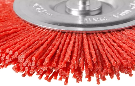 ЗУБР &quot;ПРОФЕССИОНАЛ&quot;. Щетка дисковая для дрели, нейлоновая проволока с абразивным покрытием, 75мм 35161-075_z02 купить в Кургане