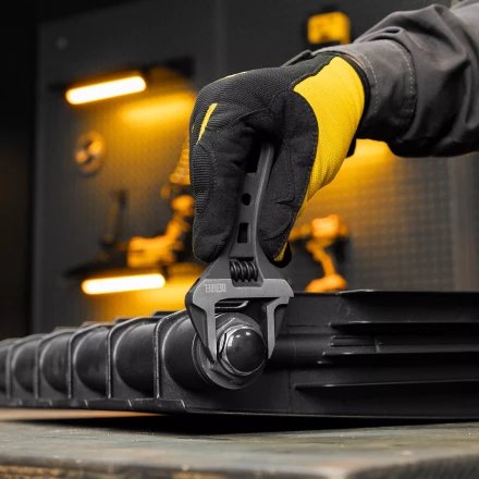 Ключ разводной Denzel 135 мм, CrV, кованый, укороченная рукоятка 15752 купить в Кургане