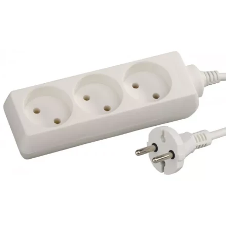 Удлинитель СВЕТОЗАР электрический, 3 гнезда, 5м SV-55030-5 купить в Кургане
