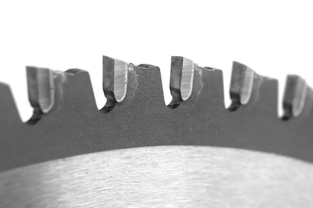 Твердосплавный диск для резки сэндвич панелей Messer. Диаметр 320 мм. купить в Кургане