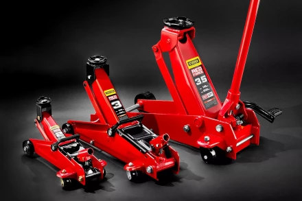 Домкрат гидравлический подкатной &quot;RED FORCE&quot;, для внедорожников, 3т, 155-545мм, STAYER 43157-3 43157-3 купить в Кургане