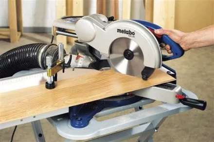 Пила торцовая Metabo KGS 255 PLUS купить в Кургане