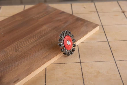 Кордщетка HAMMER плоская 75мм для дрели витая сталь (207-208) купить в Кургане