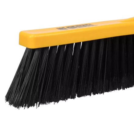 Щетка-сметка со скребком 590 мм Denzel 55323 купить в Кургане