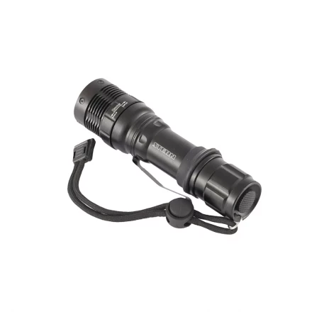 Фонарь 3 W CREE LED зум 3 режима 100% - 50% - стробоскоп клипса ремешок 160 Лм 200 м 3хААА Stern 90582 купить в Кургане