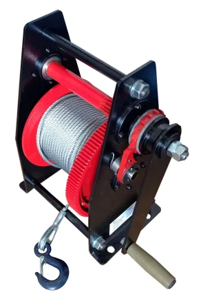 Лебедка ручная TOR ЛР-1,5 40 м 1001194 купить в Кургане
