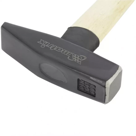 Молоток слесарный 600 г квадратный боек деревянная рукоятка MTX 102339 купить в Кургане