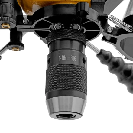 Станок сверлильный DDM-550L, 550 Вт, 16 мм, 12 ск., лазер, настольный// Denzel 95322 купить в Кургане