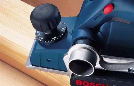 Электрорубанок BOSCH GHO 26-82 D купить в Кургане