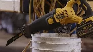 Пила сабельная DCS388N FLEXVOLT DeWalt аккумуляторная купить в Кургане