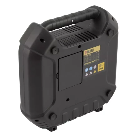 Компрессор воздушный DL1100 1.1 кВт, 180 л/мин, с набором аксессуаров Denzel 58005 купить в Кургане