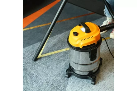 Пылесос промышленный DEKO DKVC-1400-15S, 015-0030 купить в Кургане