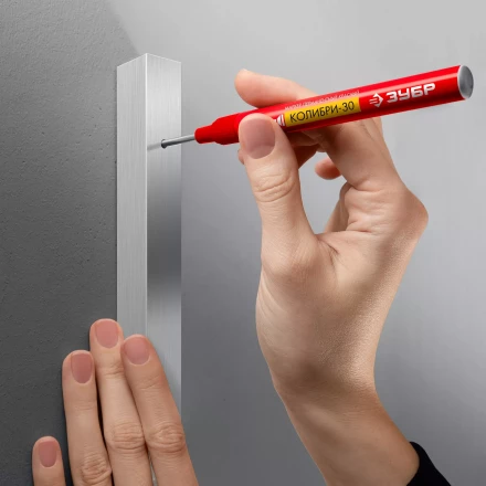 ЗУБР Колибри-30 красный, наконечник L 30 мм,  2.8 мм, перманентный маркер для отверстий (06338-3) купить в Кургане