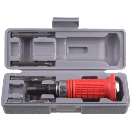 Набор STAYER Отвертка ударно-поворотная, обрезиненная рукоятка, с битами, 6 предметов 2566-H4 купить в Кургане