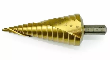 Сверло ступенчатое HSS TiN с спиральным желобком, 4-32x102, 6 мм (Makita D-40191) купить в Кургане