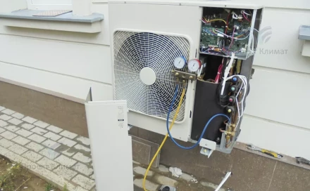 Внешний блок ELECTROLUX EACO/I-42 FMI-5/N3 Free match сплит-системы купить в Кургане