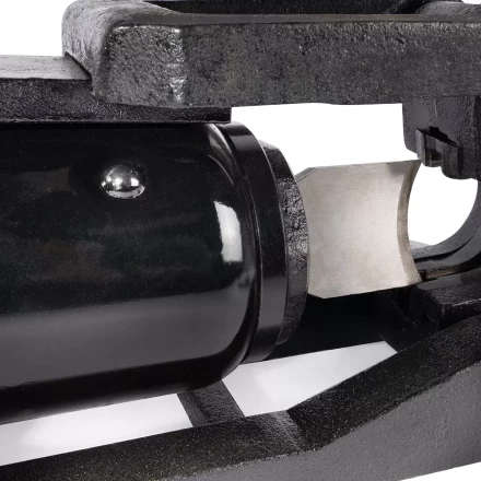 Тросорез гидравлический КВТ ТГС-48 для резки стальных тросов до 48 мм (89256) купить в Кургане