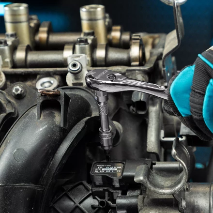 Ключ-трещотка 1/4&quot; Gross 14053, CrV, 90 зубьев, усиленный, хром купить в Кургане