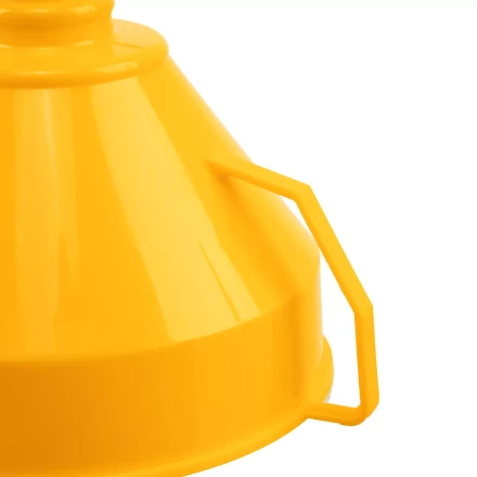 Воронка пластиковая 160 мм с металлическим ситом и гибким наконечником Denzel 537206 купить в Кургане