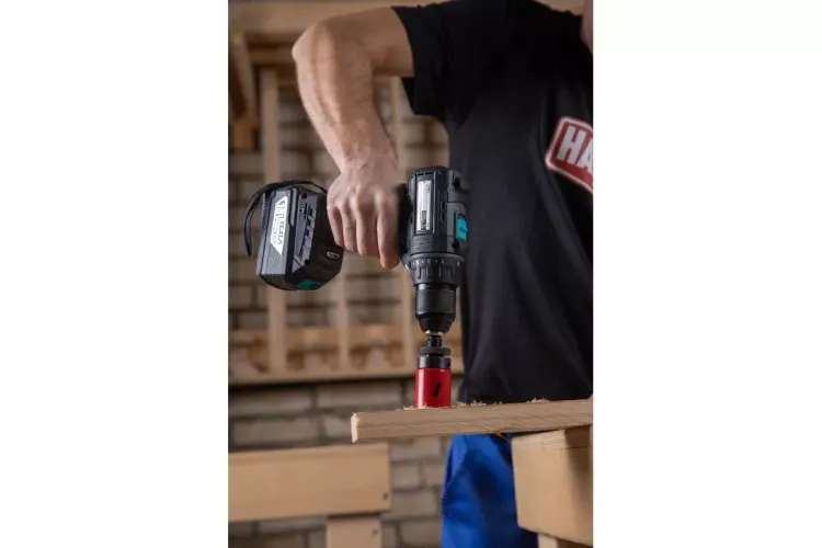 Коронка биметаллическая HAMMER Ф38х38мм 5/8" BiMETALL (224-008) купить в Кургане