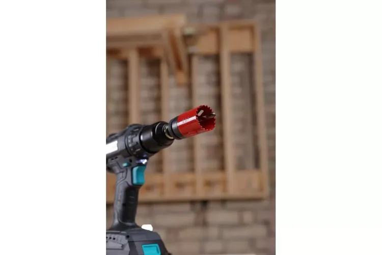 Коронка биметаллическая HAMMER Ф38х38мм 5/8" BiMETALL (224-008) купить в Кургане