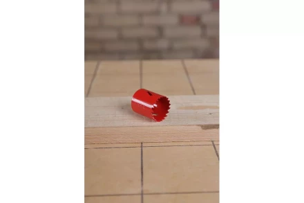 Коронка биметаллическая HAMMER Ф38х38мм 5/8&quot; BiMETALL (224-008) купить в Кургане