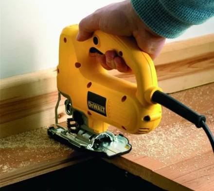 Лобзик DeWalt DW 349 купить в Кургане