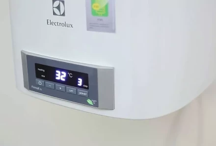 Водонагреватель ELECTROLUX EWH 100 Formax DL купить в Кургане