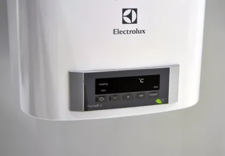 Водонагреватель ELECTROLUX EWH 100 Formax DL купить в Кургане