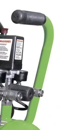 Компрессор масляный поршневой прямой привод Сибртех КК-2200/50  58040 купить в Кургане