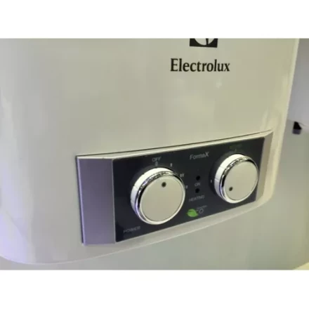 Водонагреватель ELECTROLUX EWH 30 Formax купить в Кургане