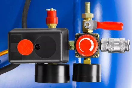 Компрессор воздушный ЗКПМ-440-100-Р-2.2 серия ПРОФЕССИОНАЛ купить в Кургане