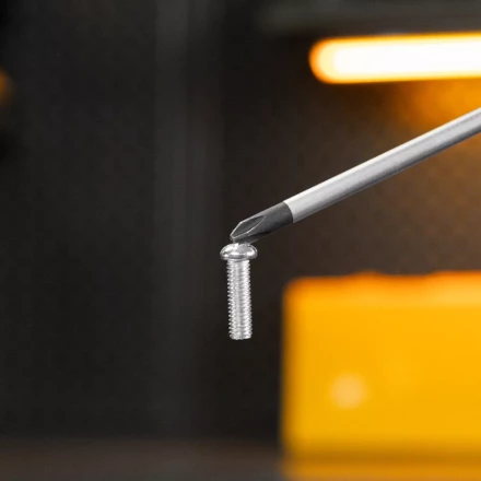 Отвертка, PH2х150 мм, S2, 3к рукоятка Denzel 121807 купить в Кургане