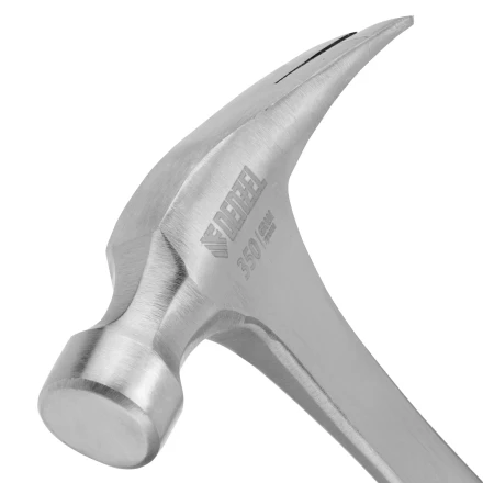 Молоток-гвоздодер 350 г Denzel, цельнометаллический, двухкомпонентная рукоятка 10422 купить в Кургане