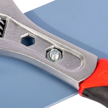 Ключ разводной гаечный КВТ РКП-200, 200 мм, максимальный развод 28 мм (92064) купить в Кургане