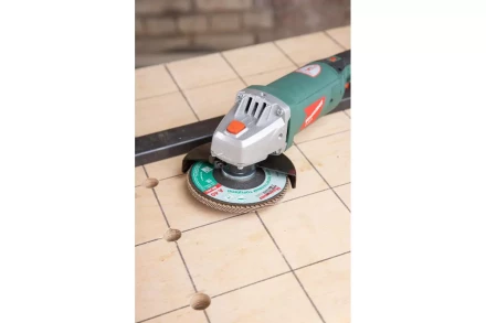 Круг Лепестковый Торцевой (КЛТ) HAMMER КЛТ 1 Ф125х22 Р40 213-016 купить в Кургане