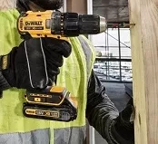 Аккумуляторная дрель-шуруповерт DeWalt DCD 777 S2T купить в Кургане