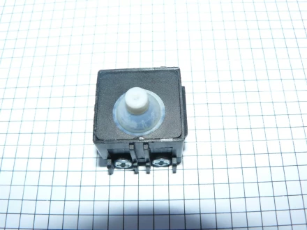 Выключатель SF125 7(7)A 5E4 V000-003-302 купить в Кургане