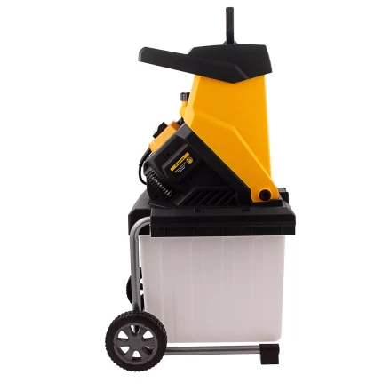 Измельчитель садовый электрический Denzel ECS-2700, 2700 Вт, 40 мм купить в Кургане