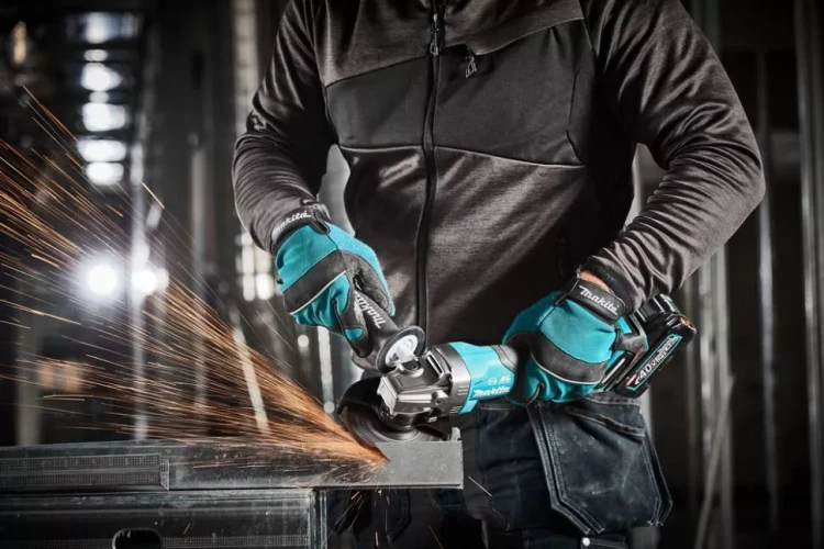 Угловая шлифовальная машина XGT Makita GA013GM201 купить в Кургане