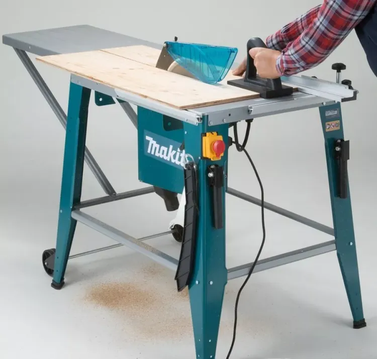 Пила настольная Makita 2712 купить в Кургане