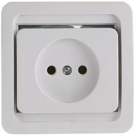 Розетка СВЕТОЗАР "ГАММА" одинарная, цвет белый, 16А/~250В SV-54100-W купить в Кургане