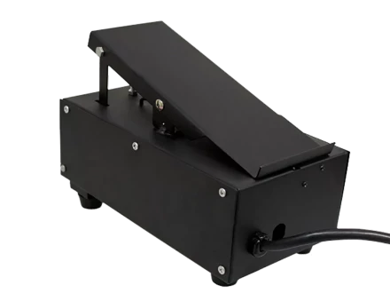 Педаль управления сварочным током TIG500 Р АС/DC J1210 Y01050 2,7метр  Сварог купить в Кургане