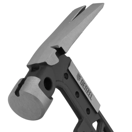 Молоток строительный 450 г, цельнокованый,боек с магнитом, двухкомп. обрезин. рук-ка Denzel 10468 купить в Кургане