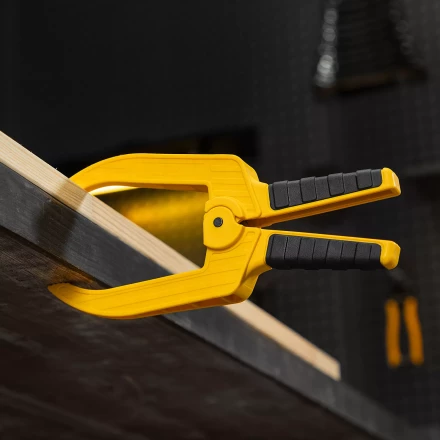 Струбцина клещеобразная Denzel, удлиненная 75 х 110 мм двухкомпонентные рукоятки, 20790 купить в Кургане