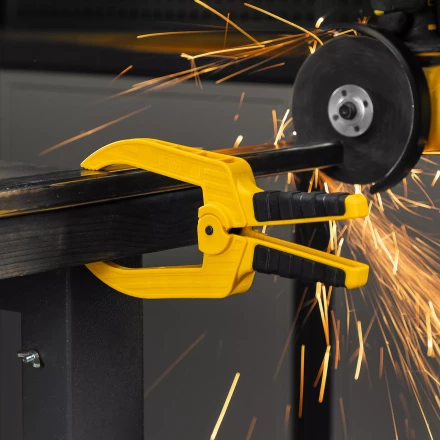 Струбцина клещеобразная Denzel, удлиненная 75 х 110 мм двухкомпонентные рукоятки, 20790 купить в Кургане