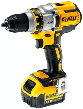 Дрель-винтоверт аккумуляторная DeWalt DCD 932 М2 купить в Кургане