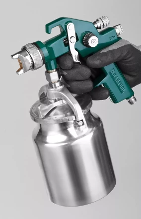 Краскопульт пневматический KRAFTOOL AirKraft, HVLP, с нижним бачком, 1,4мм 06520-1.4 купить в Кургане
