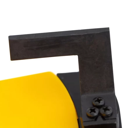 Триммер бензиновый DTL-33S, 33 см3, разъемная штанга, состоит из 2 частей Denzel 96262 купить в Кургане